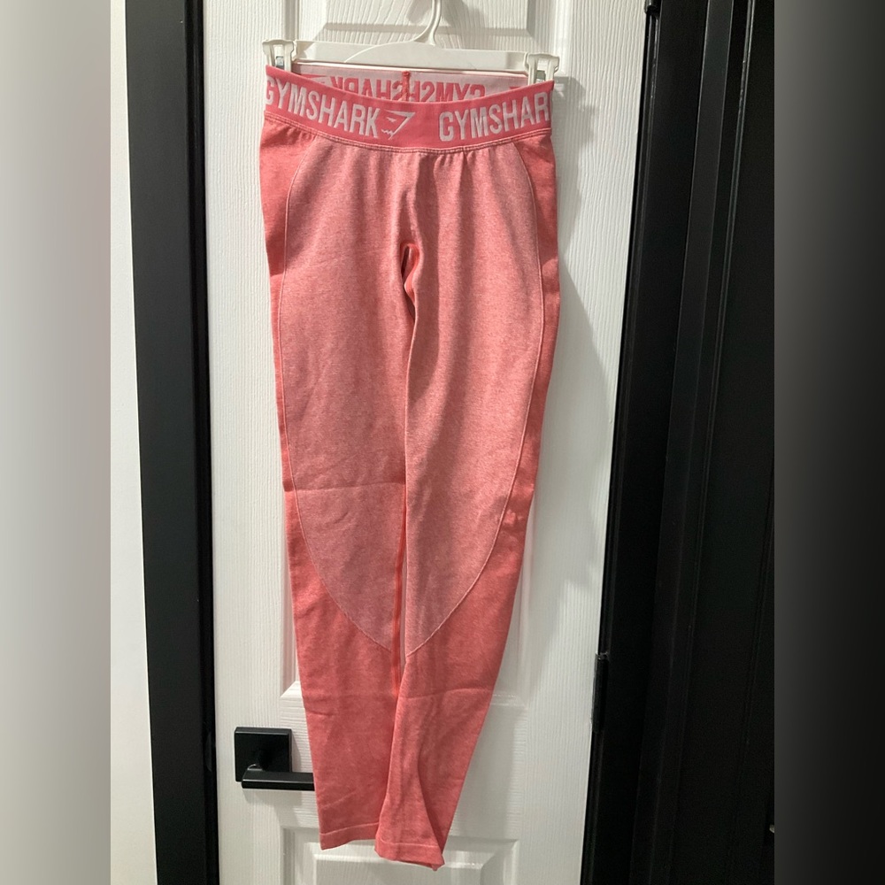 Gymshark Women’s Peach Full length Dry Moisture Leggings Size XS